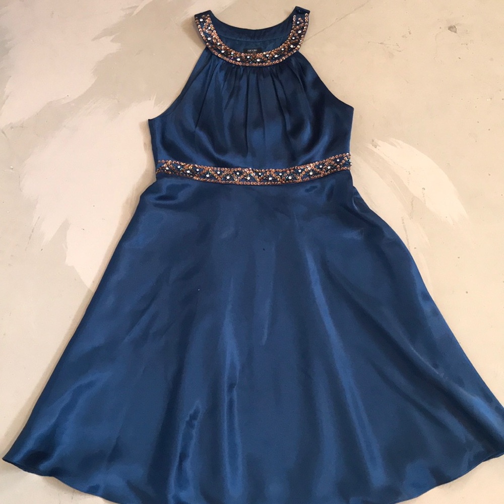 SO ELEGANT AND BEAUTIFUL NAVY BLUE SATIN DRESS!